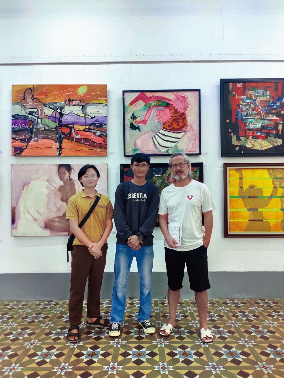 Art Aid For Myanmar - Charity Art Exhibition For Floos Victims4